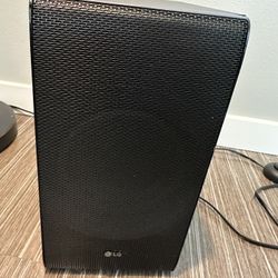 LG soundbar And Subwoofer