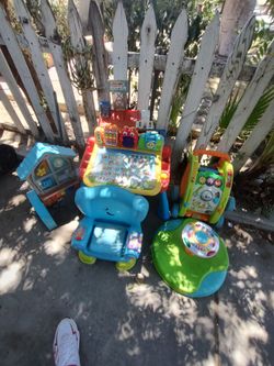 FREE TOYS