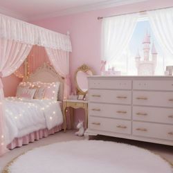 Solid Wood Dresser  I HAVE OTHER HANDLES