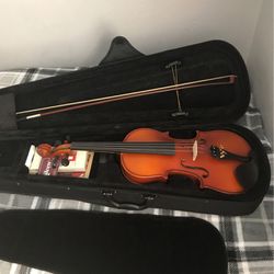 Aileen Violin With Case 🎻