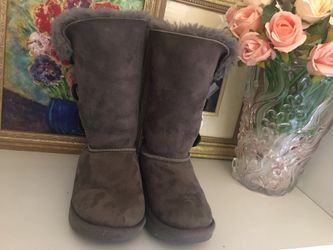 Girls Uggs 13
