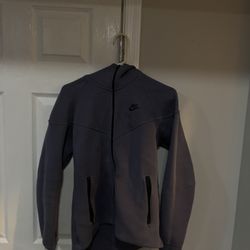 Nike Tech Fleece 