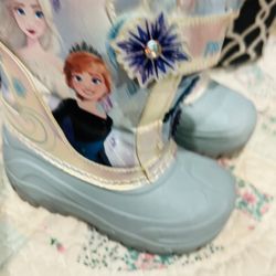 Frozen Disney Character Winter Boots Light Up / Con Luces Talla 8