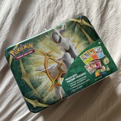 Pokemon TCG 2022 Arceus Treasure Chest Lunch Box Tin 