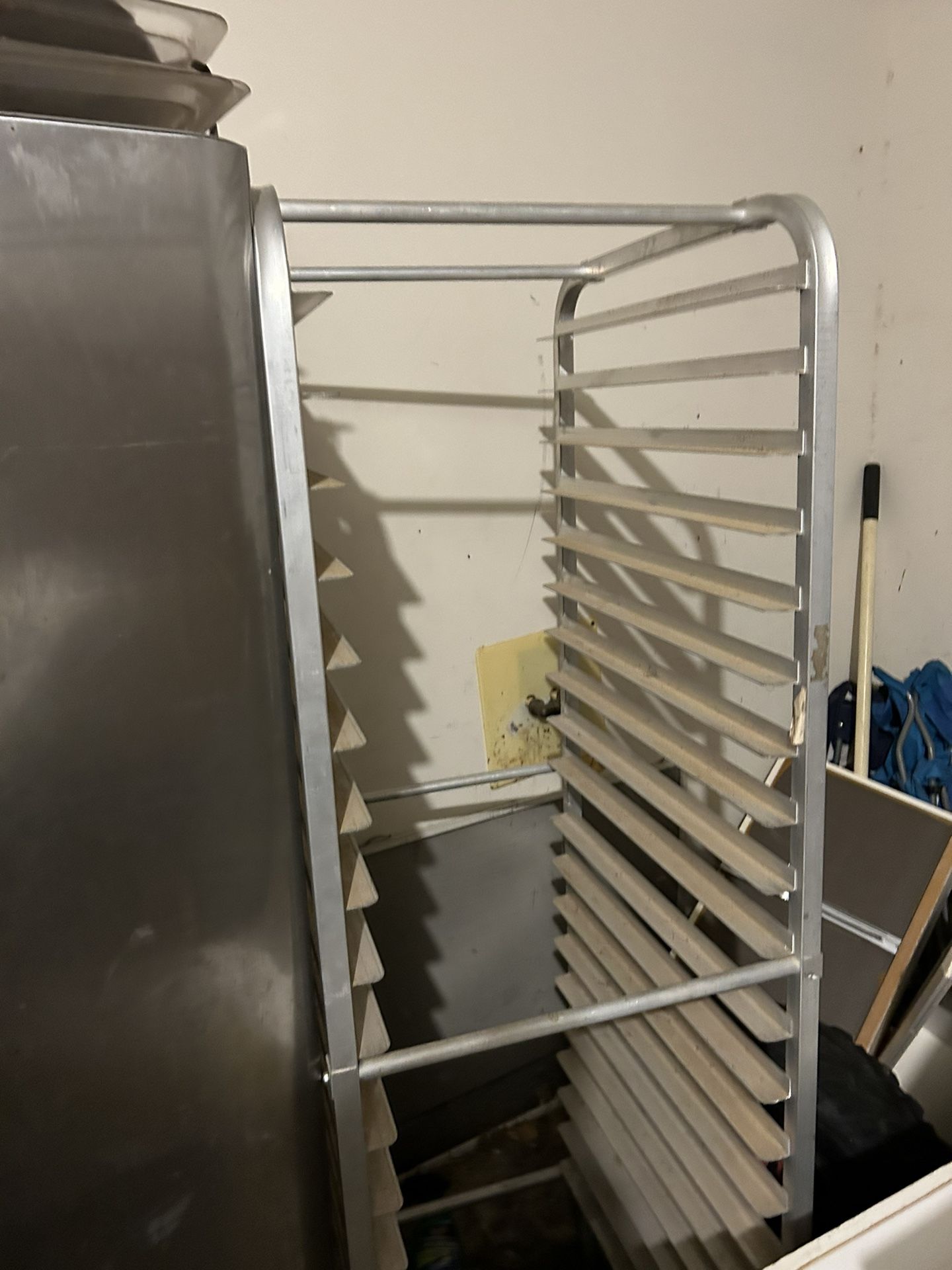 Aluminum 12 tier Bakers rack