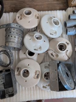 Large lot of electrical 1&2 pole circuit breakers, plugs, covers, conduit, etc, 22 pounds+