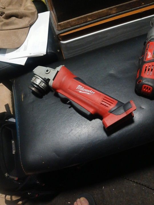 Milwaukee Tool Only 60$