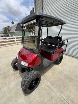 Ezgo RXV Lifted 4 seater golf cart