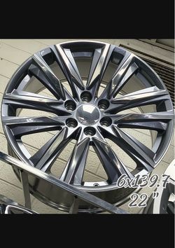 Level up your truck or SUV with a fresh set of 22s! 🛞🔥 ​⚡ Size: 22" 💥 Bolt Pattern: 6x139.7 (6x5.5) 🛻 Fits: Chevy Silverado/Tahoe, GMC Sierra/Yuko