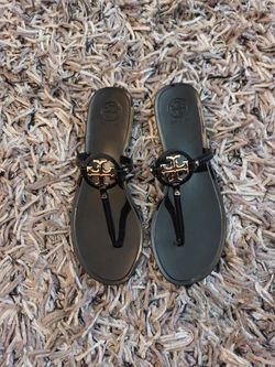 TORY BURCH SANDLES 