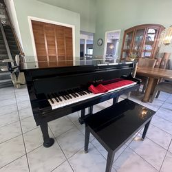 Piano K. Kawai KG-2D