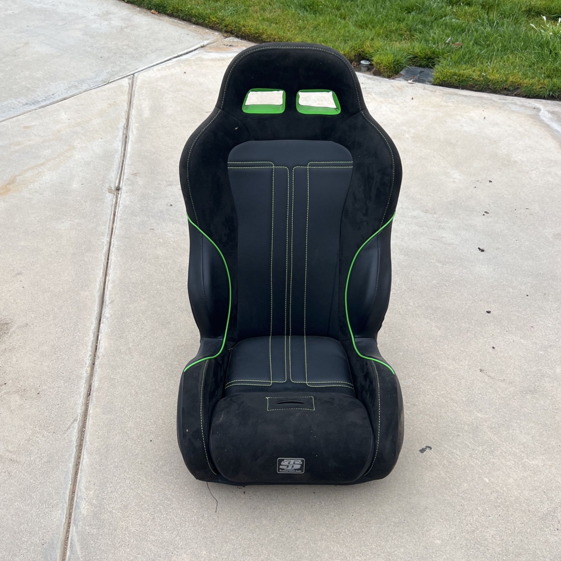 Twisted Stitch Rzr Seats