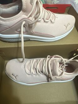 Puma Tennis Shoes (Size 10) Light Pink