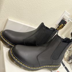 DR. MARTENS AIR WAIR