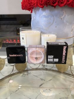 HUDA BEAUTY Easy Bake Blurring Loose Baking & Setting Powder FIRM PRICE