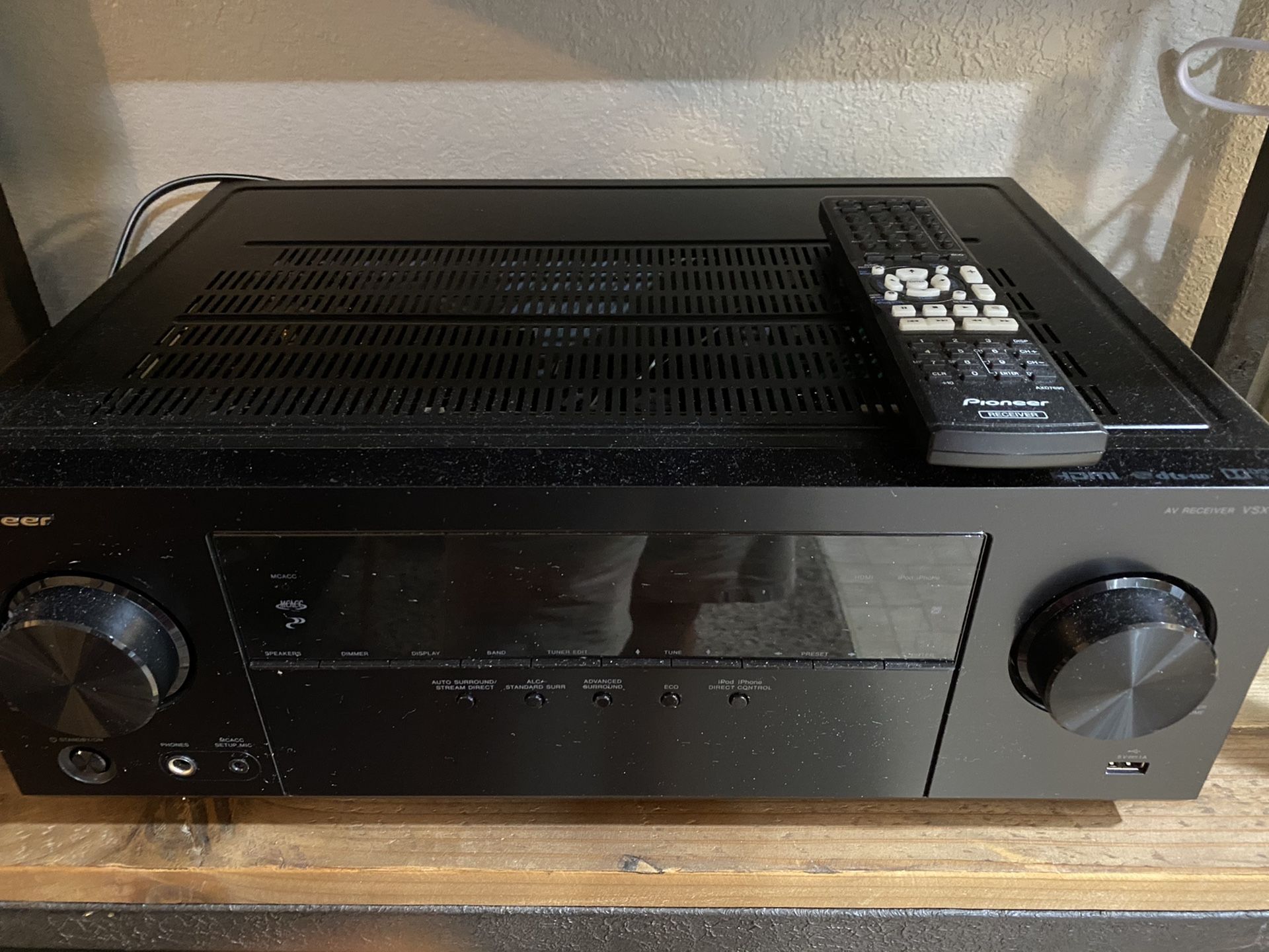 Pioneer VSX-523 5.1 channel receiver