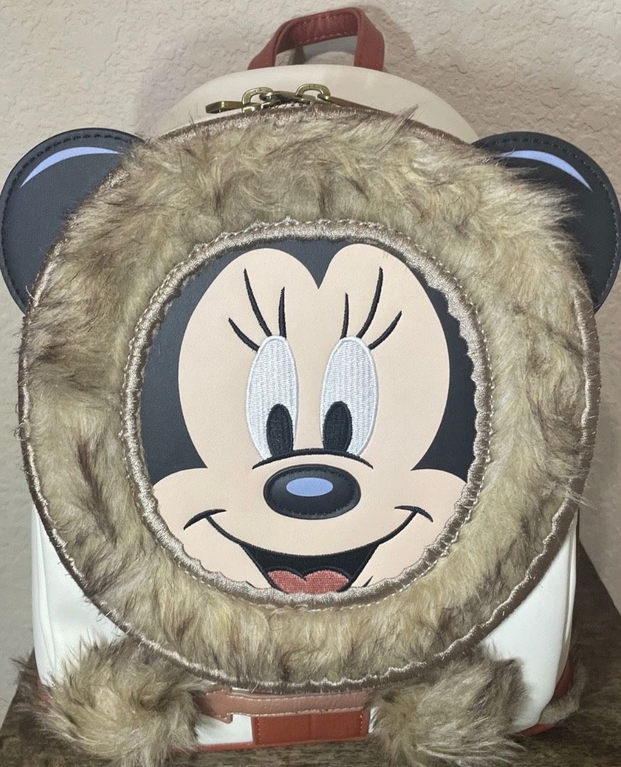 BRAND NEW 2025 Disney Alaska Minnie Mouse Wonder LoungeflyBackpack Charming Loungeflyfeaturing Minnie Mouse.
