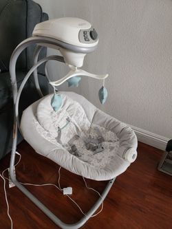 Graco baby swing