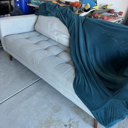 Free Couch 