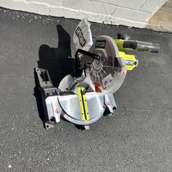 Miter Saw 10 In Ryoby 
