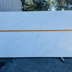 QUARTZ STONE SLABS SUPER JUMBO IN CALACATTA WAVE 📏Each slabs cover  75.7 sq.ft, Thickness 3 cm 🔥Price $1049 per Slab🔥 