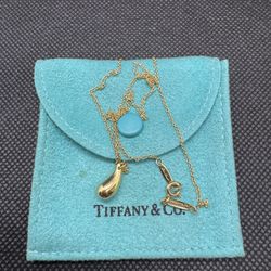 Tiffany Tear Drop Necklace 18kt Gold