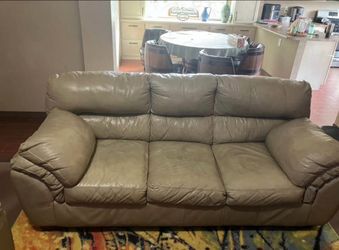 Ashley -Whitlock Sofa