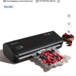 Brand New Never Opened Food Saver Fm2000