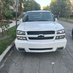2004 Chevy Silverado 