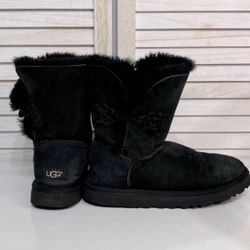 UGG Bailey Mariko Genuine Shearling Size 7