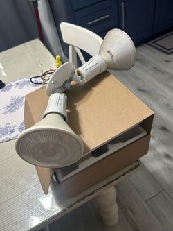 Dual Head Outdoor Flood Light Fixture