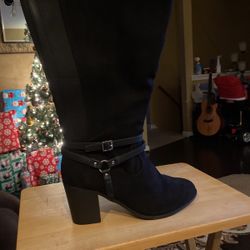 Torrid Black Suede Boots Brand New Size12w