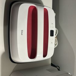 Cricut 12x10 Press