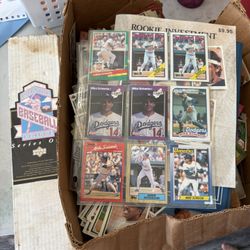 Box Of Donruss Baseball Cards And Upperdeck 1993