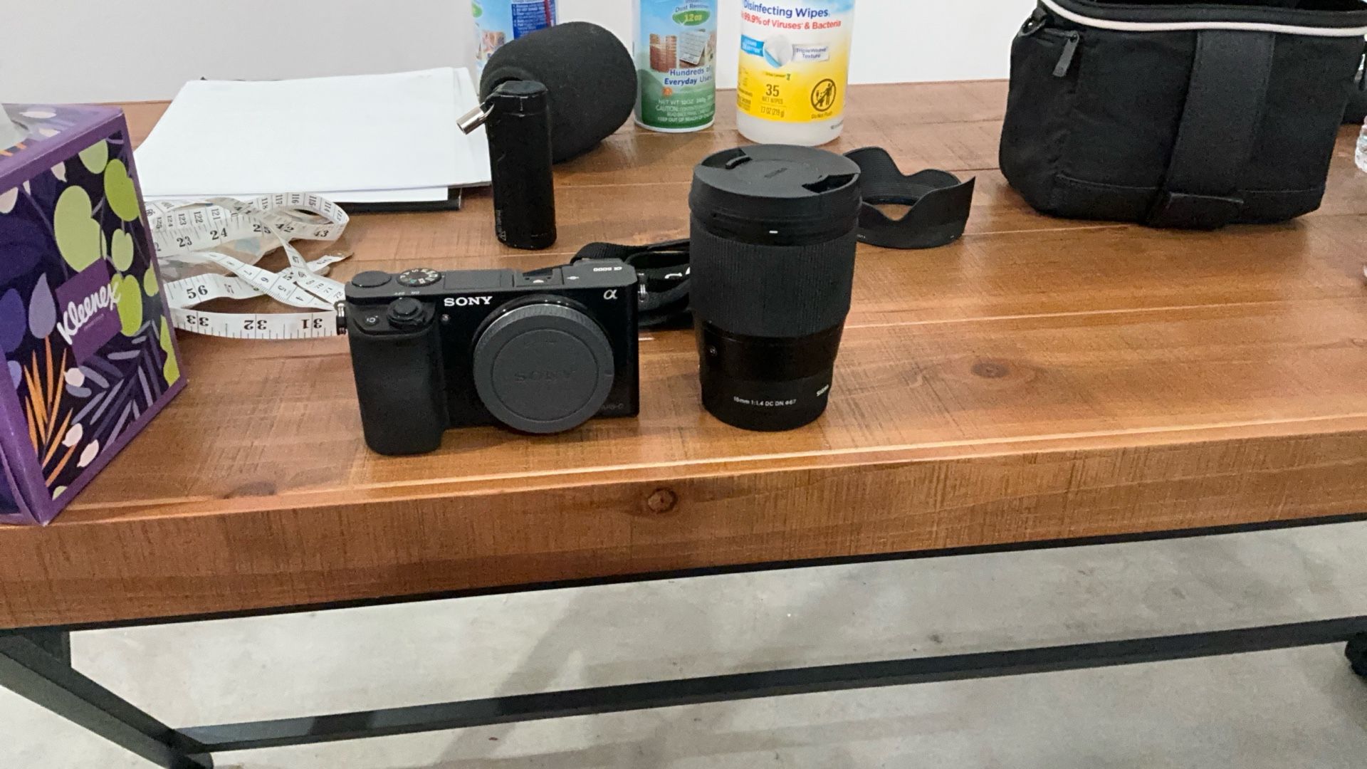 Sony A6000 With Sigma 16mm 1:1.4 Lens