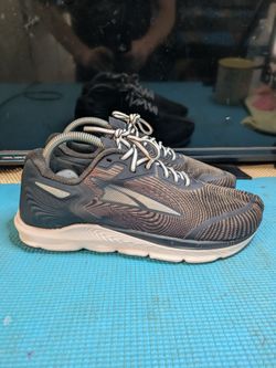 Altra Torin 5 Women's Size 10 Running Shoes Black Foot Shape