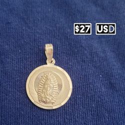 Medallita De La Virgen  De Plata