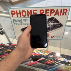 I phone 11 unlocked 64GB