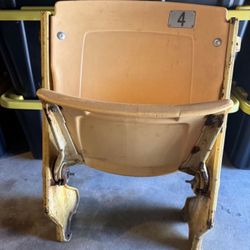 Vintage Chicago Sports Chairs Collection! Extremely RARE!! COAs Chicago Stadium / Soldier Field