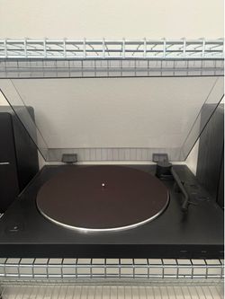 Sony Ps-lx310bt record player & Edifier speakers