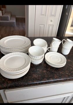 Dinner set