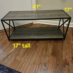 Coffee Table Great Cond Like New 41"×17"