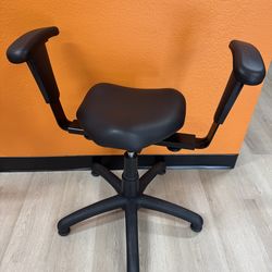 Chiropractic Pettibon Wobble Chair with Arms