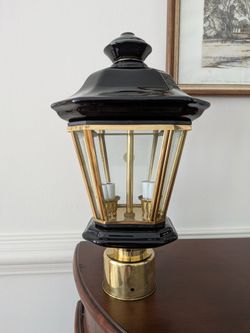 Lamppost light fixture
