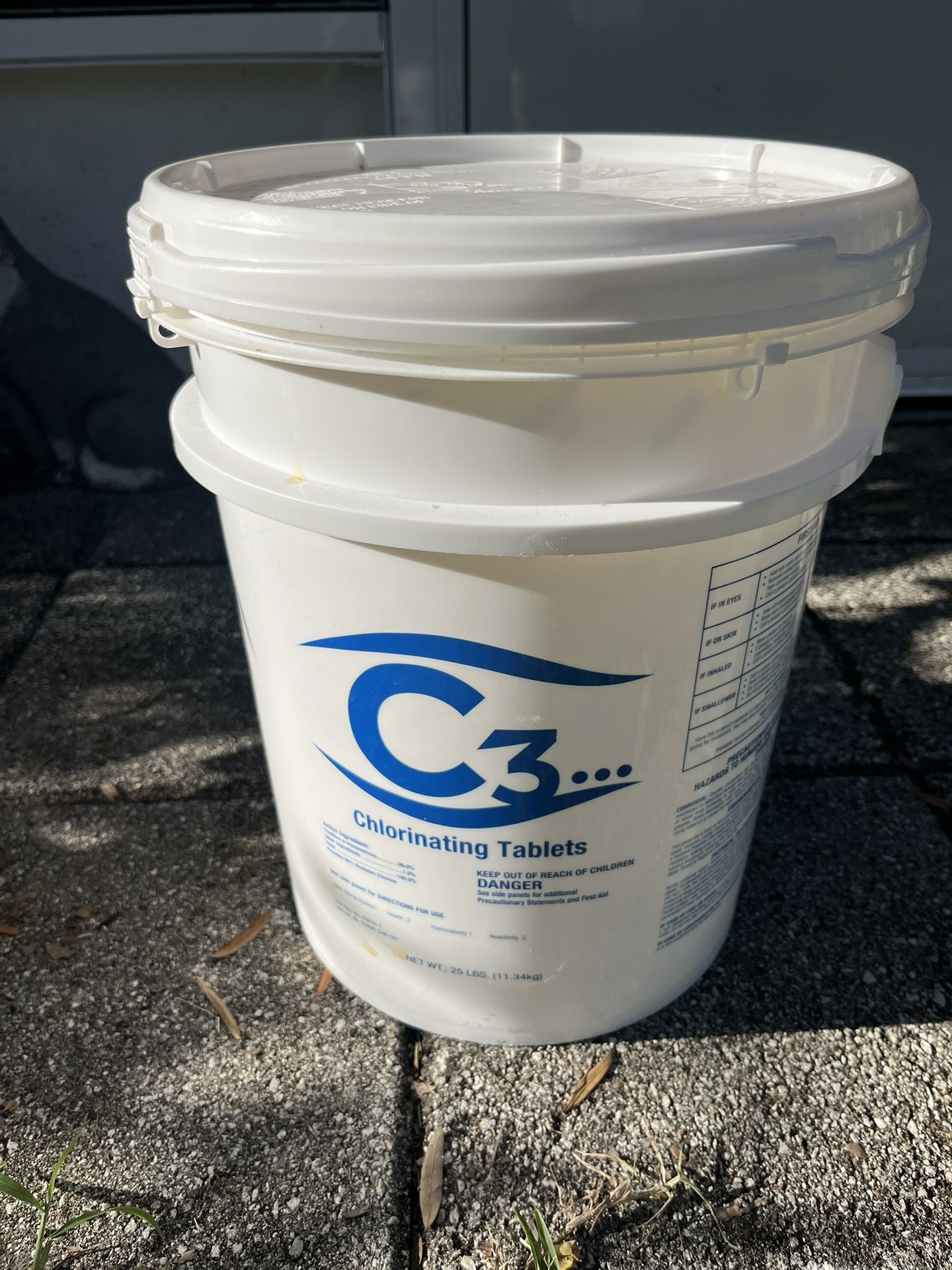 25lb Bucket Individually Wrapped 3” Chlorine Tablets