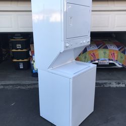 stackable washer dryer