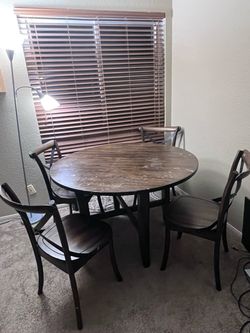 Round Real Wood Dining Table & 4 Chairs – DIY Project