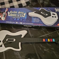 Guitar Hero Wireless White Guitar Red Octane 95025 PS2 Playstation 2 No Dongle 