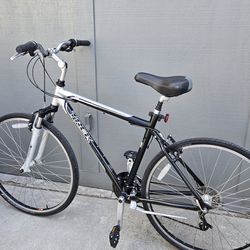 Trek hybrid bike