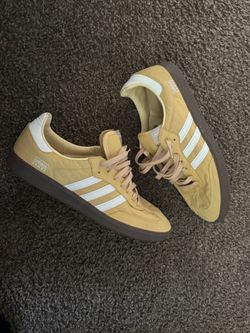 Adidas Samba Sneakers Yellow Gum Sole size 13